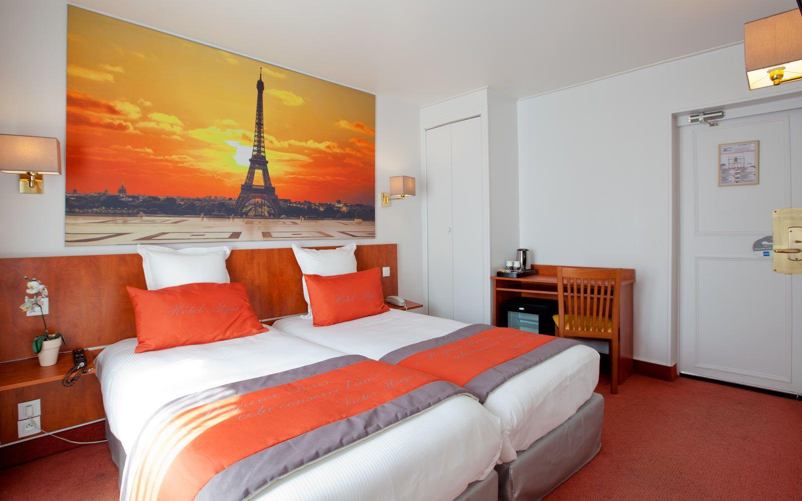 Alyss Saphir Cambronne Eiffel 3* Paris