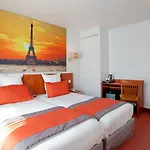 Alyss Saphir Cambronne Eiffel 3* Paris