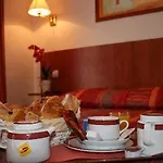 Hotel Alyss Saphir Cambronne Eiffel Paris