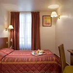 Alyss Saphir Cambronne Eiffel Hotel Paris
